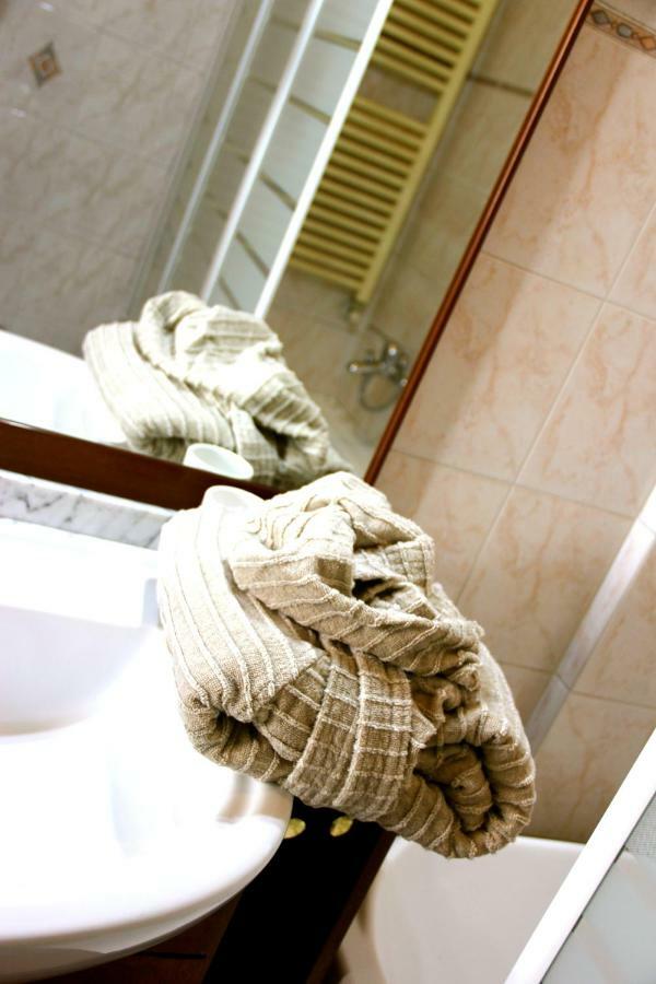 Studio Downtown Fantastic Area Apartment Милано Екстериор снимка